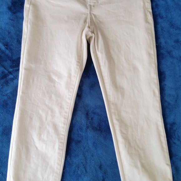Solid White Soft Stretch Straight Cotton Skinny Jeans Size 8P EUC - Picture 5 of 14
